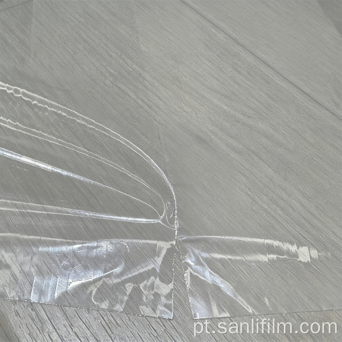 Opção de perfuração para filme de tapetes automotivos